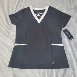Nautica Womens Medium Blk & Wht Short Sleeve Scrub Top Medical, Nurse, Vet Tech